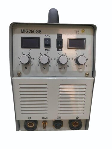 150 A Welding Machines