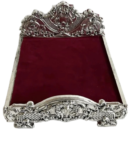 5Inch Silver Plated Kanha Bed Statue - Features: Durable And Long Lasting