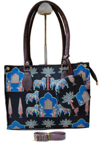 Medium Tote Bag