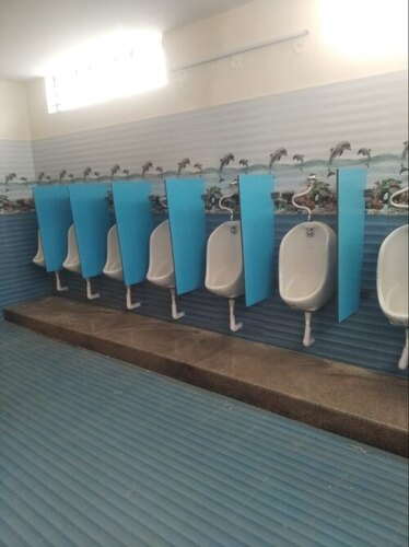 Wall Mounted Urinal Partition