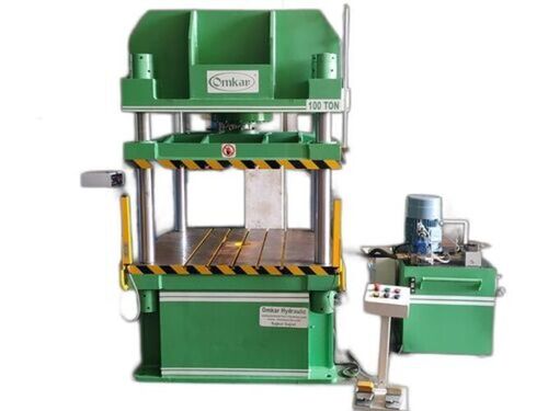 Pillar Type Hydraulic Press Machine - Color: Green