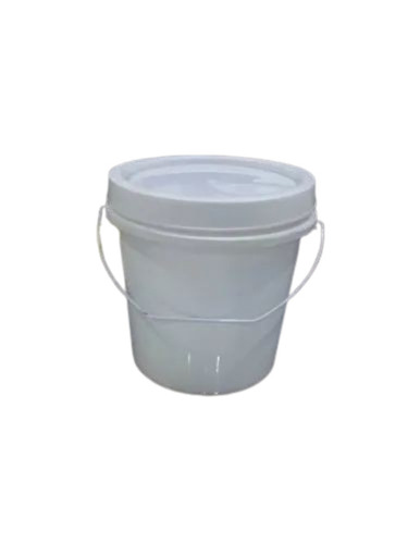 2 L Plastic Bucket - Color: White