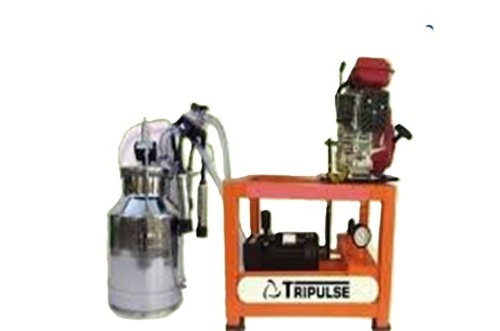 Single Bucket Milking Machine With Petrol Engine