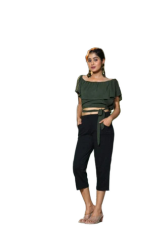 Ladies Cotton Lycra Capri Legging - Color: Black