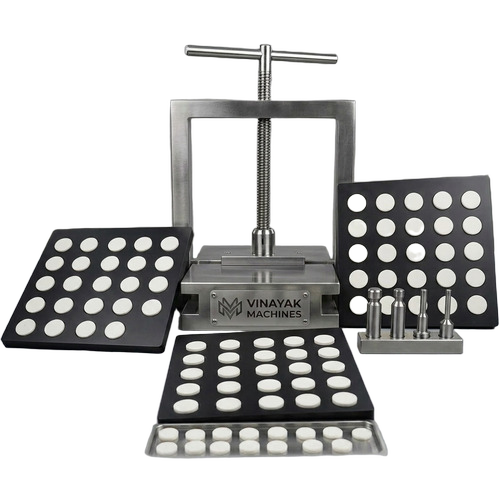 Manual Panipuri Press Machine With Mild Steel Body With 4 Sheets