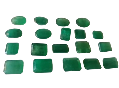 Emerald Cut Gemstone - Diamond Carat: 175