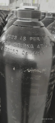 Empty Medical Gas Cylinder D Type (47 Litre) - Steel Standard Size Grey | Pressure Tested Corrosion Resistant Safety Valve Portable Design