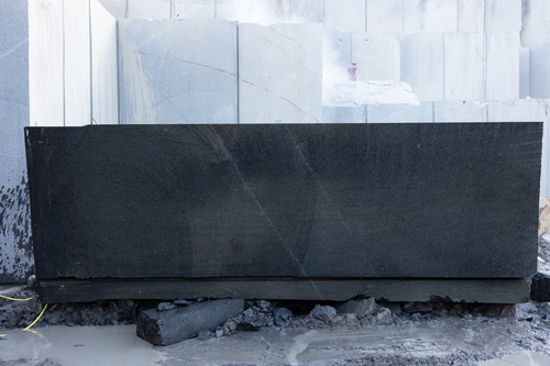 Galaxy Black Granite Rough Blocks - Application: Premium Flooring For Commercial And Luxury Residential Spaces Exterior Facade