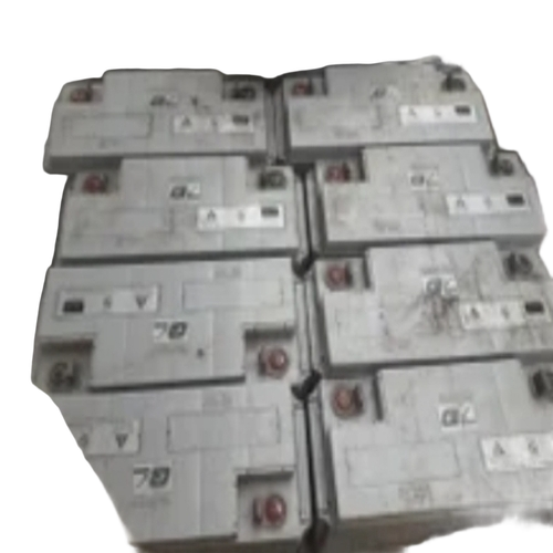 Battery Scrap - Color: White