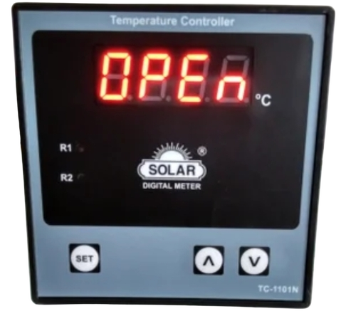 Temperature Controller - Color: Black