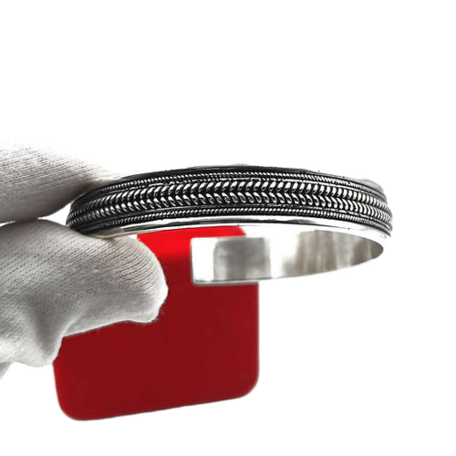 Beautiful Rope Design Sterling Silver Cuff Bracelet 45Gm - Jewelry Type: Bangles