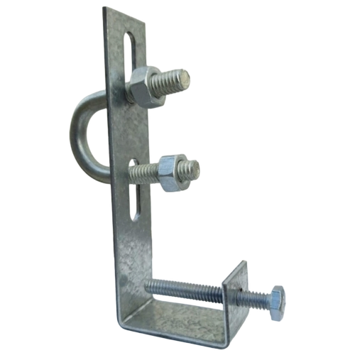 Solar Panel Cleaning Setup Pipe Support