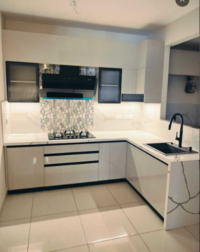 Designer Modular Kitchen