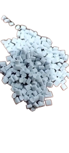 Transparent Pp Raffia Granules