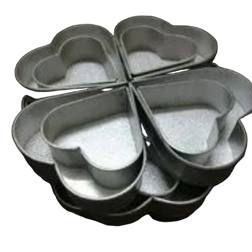 Fox Run Linked Heart Cake Pan