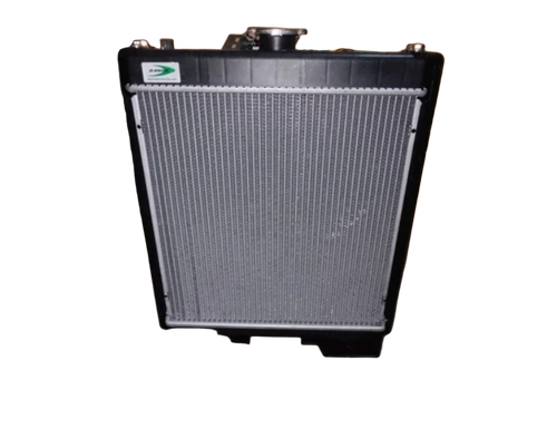 Banco Swaraj 735 Tractor Radiator - Material: Aluminum