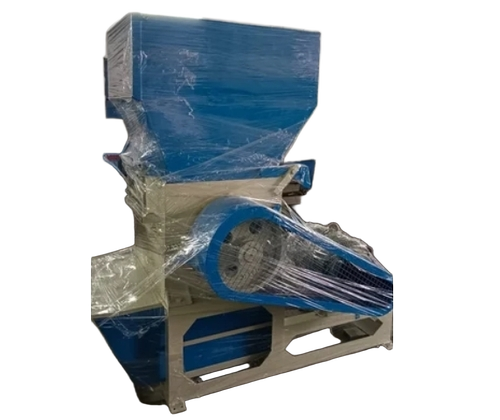 Plastic Scrap Grinder Machine 28 Inch - Capacity: 350 Kg/Hr