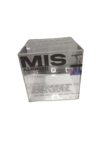 Virgin Acrylic Box - Color: Transparent