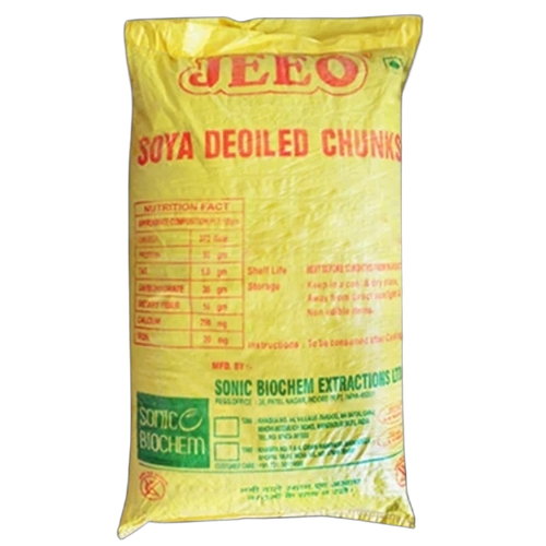 Soya Chunks - Pack Size: 20 Kg