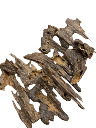 Natural Assam Agarwood Chips - Core Material: Hardwood Core