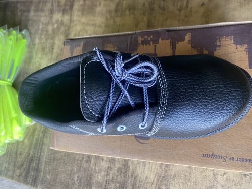 Safety shoes 