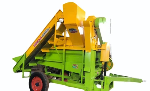 Maize Dehusker Cum Sheller Self Feeding Conveyor