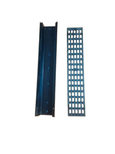 Channel Drain With Removable Grate