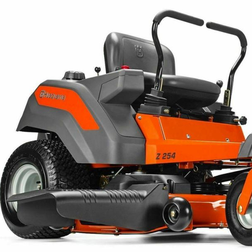 New HusqVarNa MZ61 61 In. 27 HP Briggs & Stratton Zero Turn Riding Mower