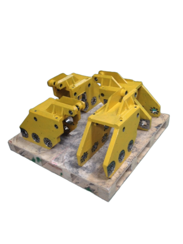 Smelter Pincer Assembly