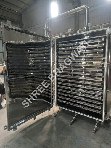 Cabinet Tray Dryer Machine Capacity: As Per The Client Required Kg/Hr
