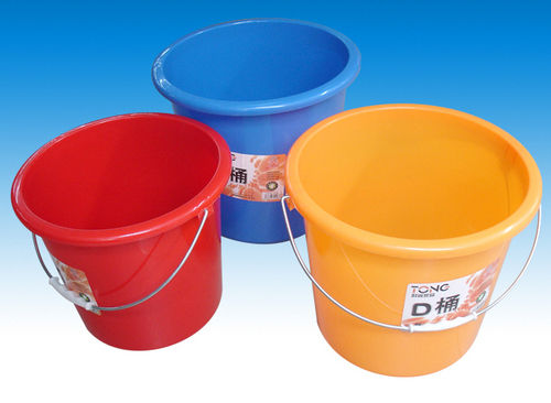 Multicolor Light Weight Paint Bucket