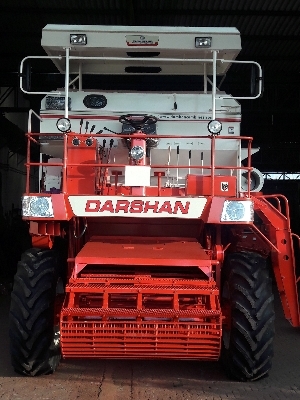 Straw Reaper - High Grade Raw Material Self Propelled Multi-Crop Harvest Processing System
