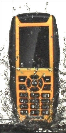 Quad-Band Gsm Mobile Phone With Walkie-Talkie