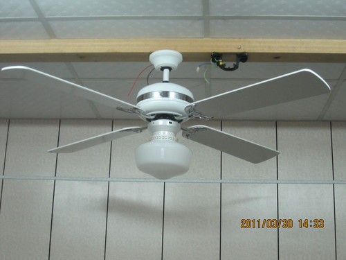 DC 12V - 24V Ceiling Fans With Solar Energy
