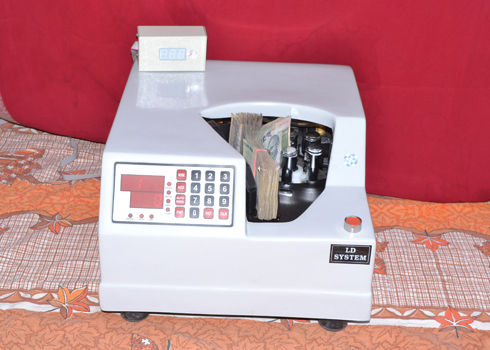 Note Counting Machine