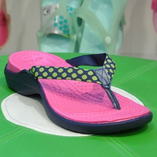 Fashionable Original Crocs Capri Sandal