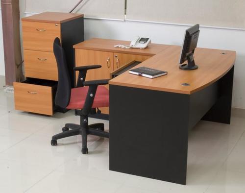 High Grade Executive Tables Office Desks