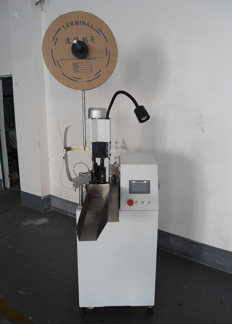 Automatic Terminal Crimping Machine (Crimping One End)