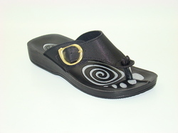 kids chappals