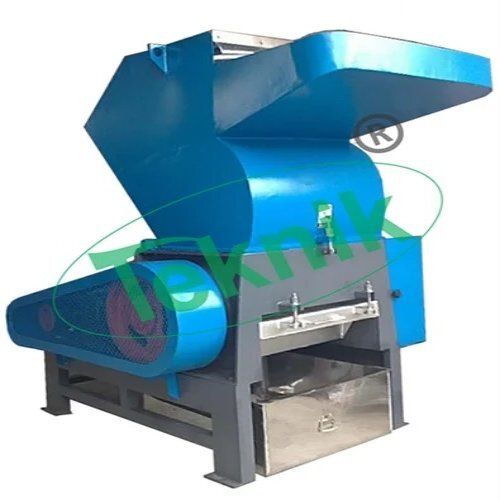 Plastic Waste Shredder With 500 Kg/Day Capacity