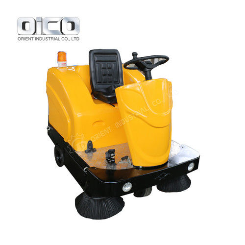 Ride On Road Sweeper Vacuum Cleaning Machine
