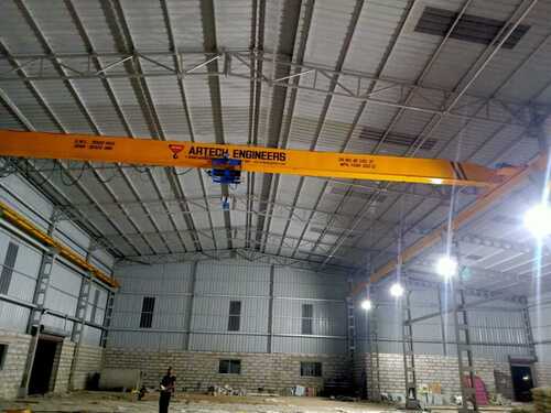 Overhead Travelling Cranes - Standard Size, Various Colors | Prolonged Service Life, Low Maintenance, Market Leading Quality