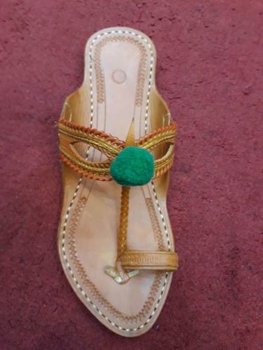 kolhapuri slippers for ladies