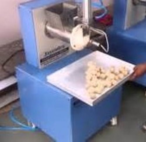 Dough Ball Cutting And Peeda Making Machine