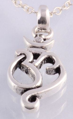 Attractive Silver Stylish Pendant Size: Height-30.6Mm