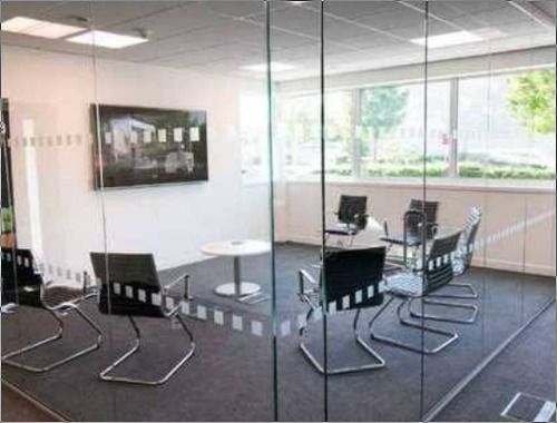 Customized Office Glass Partition Service