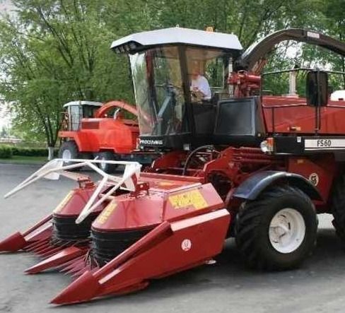 Gomselmash Forage Harvester PALESSE FS 60 - 235 HP