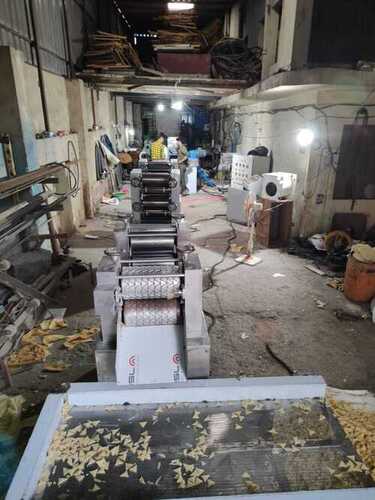 Automatic Fryums Making Machine Capacity: 250 Kg/Hr