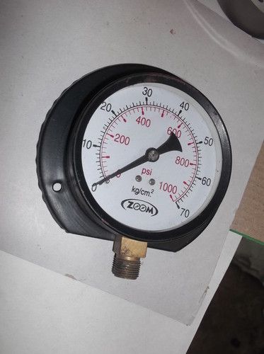 Available In Multicolor Utility Bourdon Type Pressure Gauge