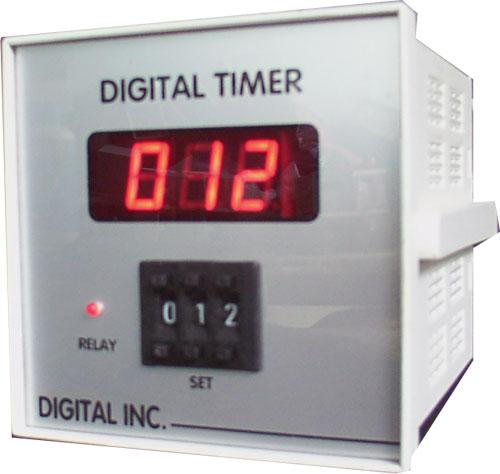 Err:520 - Proximity Switch Counter with 0-99999 Count Range, 5-Digit Bright Display, 12 VDC Supply, DIN Size 96x96x110mm - 100% Accuracy, Suitable for High-Frequency Uses